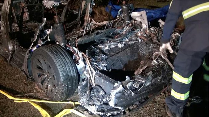 Fatal 2021 Tesla crash tied to excessive speed, not Autopilot or FSD: NTSB Investigation