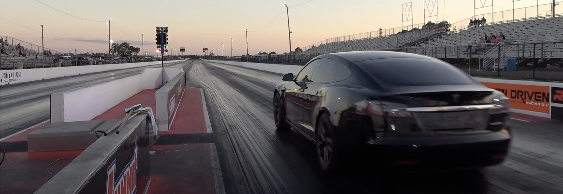 Wrecked Tesla Model S Plaid Demolishes At The Drag Strip Ilovetesla