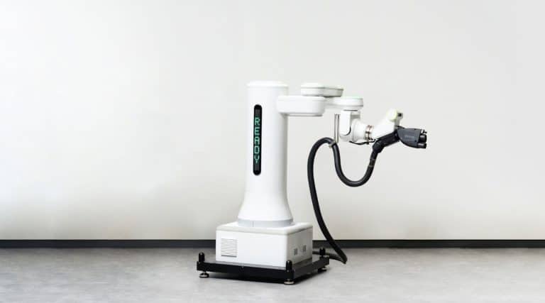 Hyundai takes a page from Tesla and develops an EV charging robot