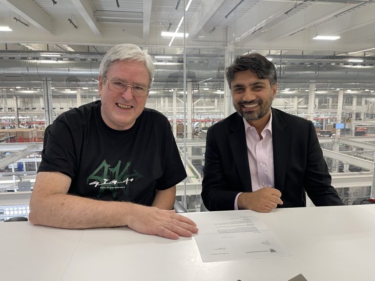 Tesla Giga Berlin expansion: German minister meets with Tesla brass at Giga Texas