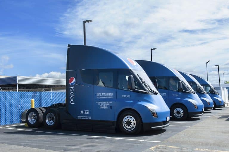 Tesla Semi price at around $250,000 per unit: report