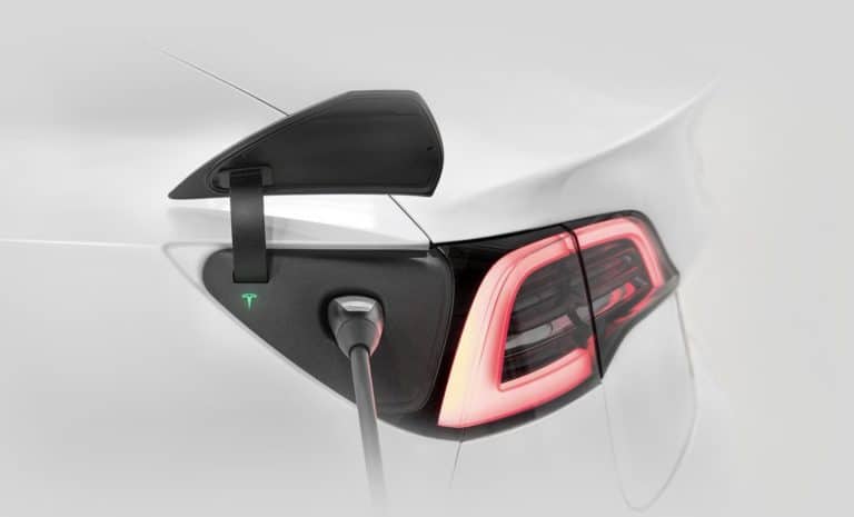 GM’s Tesla NACS support spells trouble for Electrify America [Opinion]