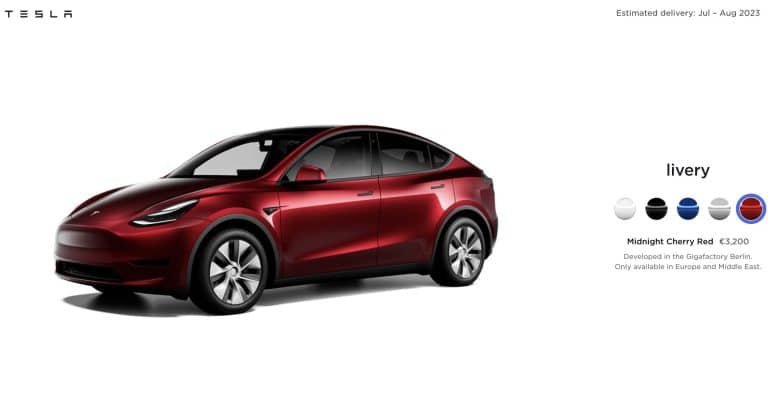 Tesla Giga Berlin Model Y RWD available in Midnight Cherry Red & Quicksilver