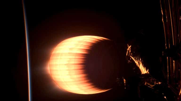 SpaceX’s Falcon 9 Launches 15 Starlink Satellites to Join Expanding Constellation
