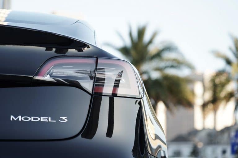 Tesla China reduces the cost of upgrading the Model 3’s powered trunk