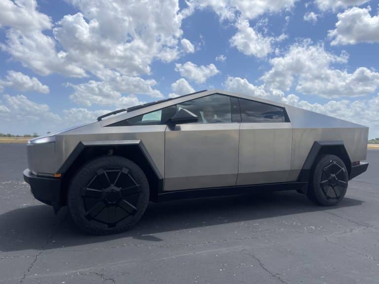 Tesla’s CEO, Elon Musk, Unveils Production Candidate Design for Cybertruck