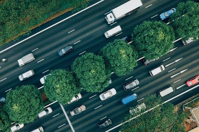 U.S. should electrify commercial vehicles first, suggests report