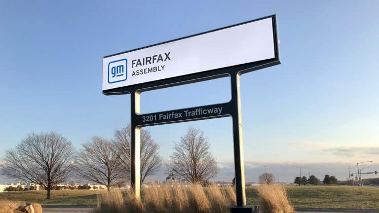 UAW strikes: GM shuts down Kansas plant and lays off 2,000 workers