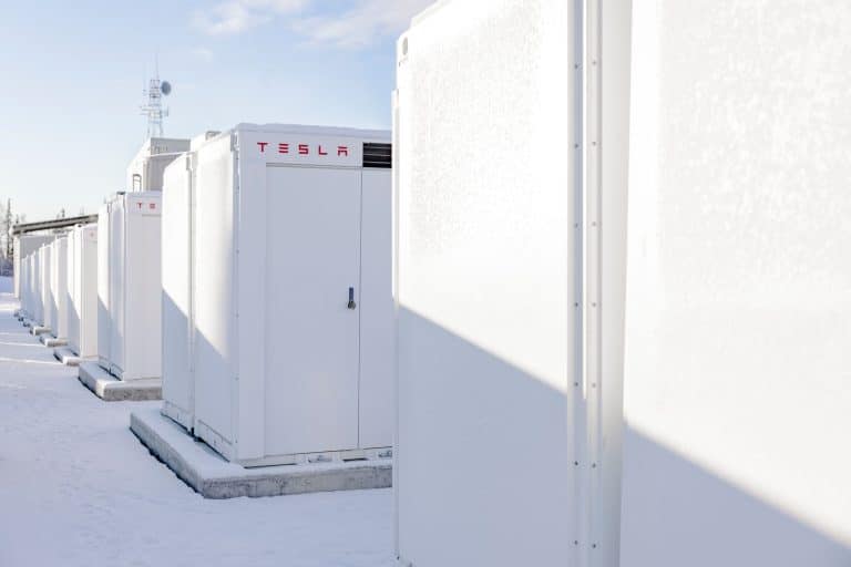 Tesla Megapack Battery Farm in Queensland Successfully Connected to the Grid: Report