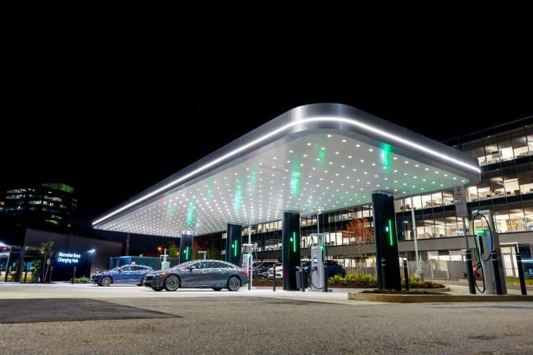The Future of Electric Vehicle Charging in 2024: Tesla NACS, Network Expansion, and Investment Prospects