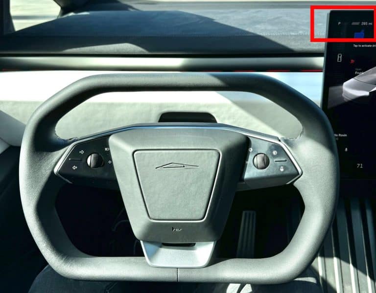 Tesla Cybertruck Demonstrates Intriguing Range Rating in the Possession of Tech Reviewer