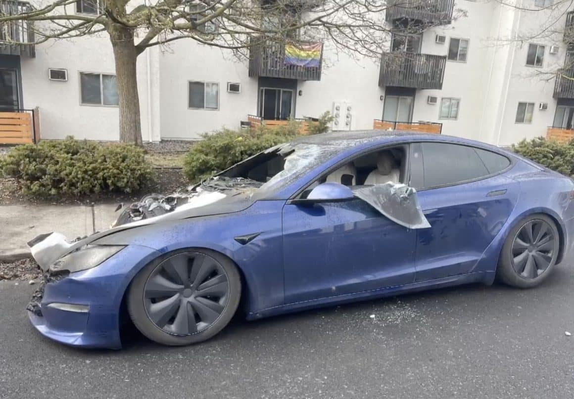 Tesla Lathrop Megafactory Spotted With Megapack Batteries