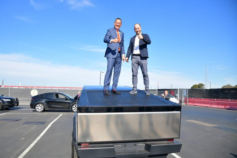 Tesla hosts Thailand PM at Fremont Factory ahead of potential partnership