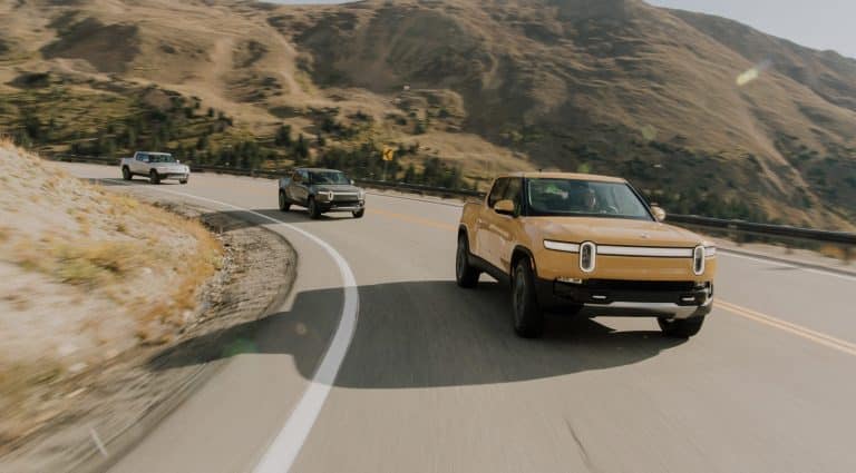 Rivian Secures Agreement with SiriusXM for R1T and R1S