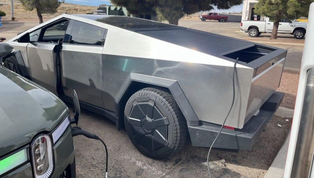 Elon Musk: Additional Testing for Wider Release of Tesla FSD Beta V12 ...