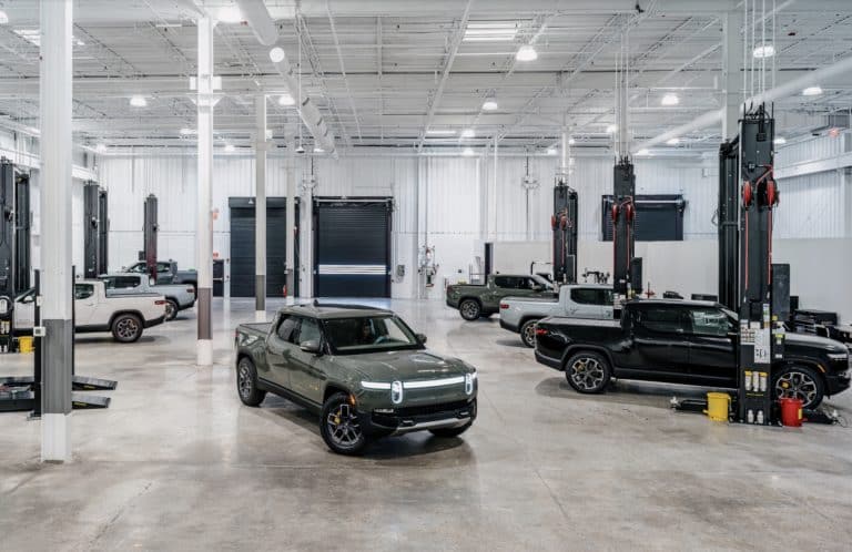 Elevating Safety Standards: Rivian R1T Tops IIHS Safety Ratings