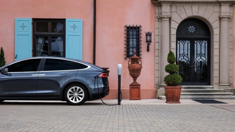Tesla’s Destination Charger Sites Embrace Self-Serve Driving Demos