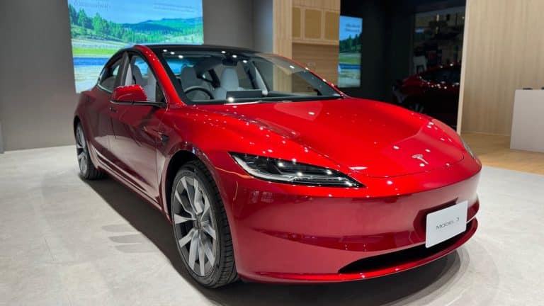 Tesla Model 3 Highland Faces Regulatory Scrutiny in Australia