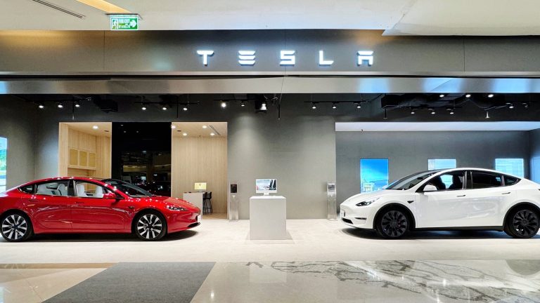 Tesla Drives into Chile: A Milestone in South American Expansion