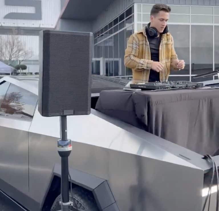 Year-End Delivery Event at Tesla’s Fremont Factory Showcases Cybertruck DJ Session