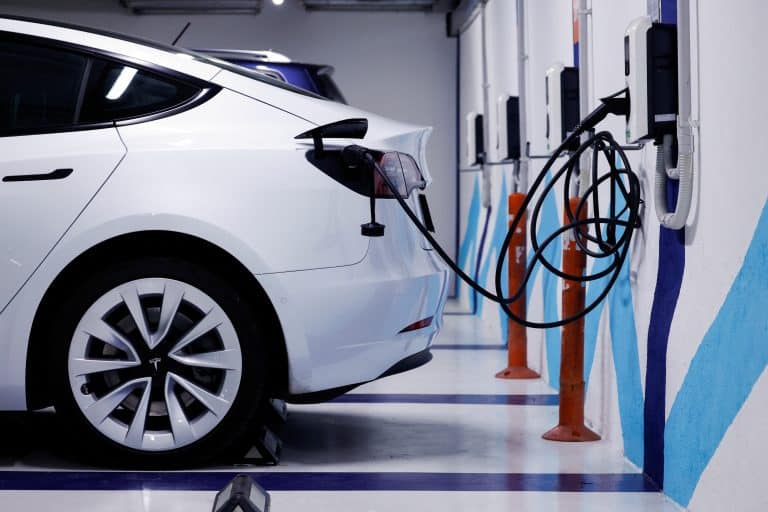 U.S. Invests $325 Million in EV Charger Innovation