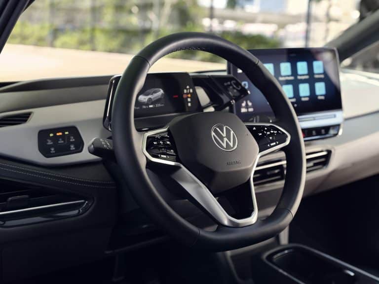Accelerating Electric Vehicle Innovation: Volkswagen and Xpeng Partnership