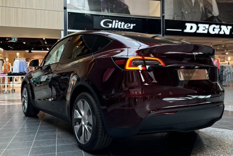 Tesla Model Y Tops Consumer Reports’ 2024 List