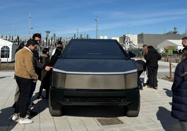 Securing Your Spot: Understanding Tesla’s Early Cybertruck Delivery Requests