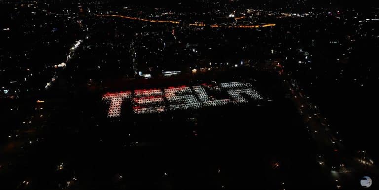 South Korea Witnesses Largest Light Show Yet by Over 1,000 Tesla Owners