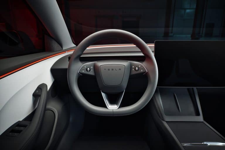 Tesla Unveils New Voice Assistant: The Future of Convenient Driving