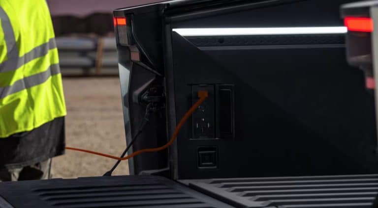 Understanding the Power Dynamics of Tesla’s Cybertruck: A Closer Look at Charging and Power Supply Quirks