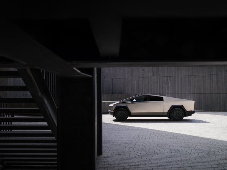 Tesla Cybertruck Takes Canada by Storm: Orders, Test Drives, and Upcoming Deliveries