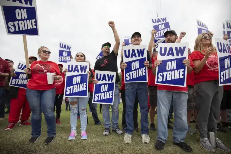 UAW Threatens Stellantis with More Strikes Over Unkept Factory Promise