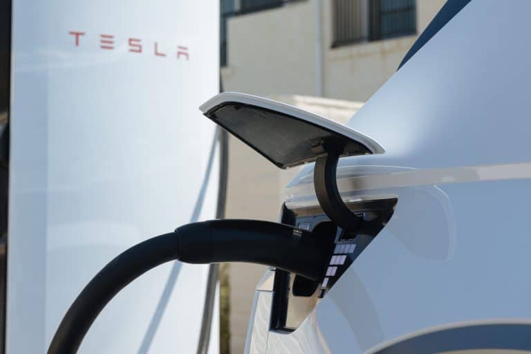 Embracing the Future: The 2025 Hyundai IONIQ 5 and the Evolution of EV Charging Standards
