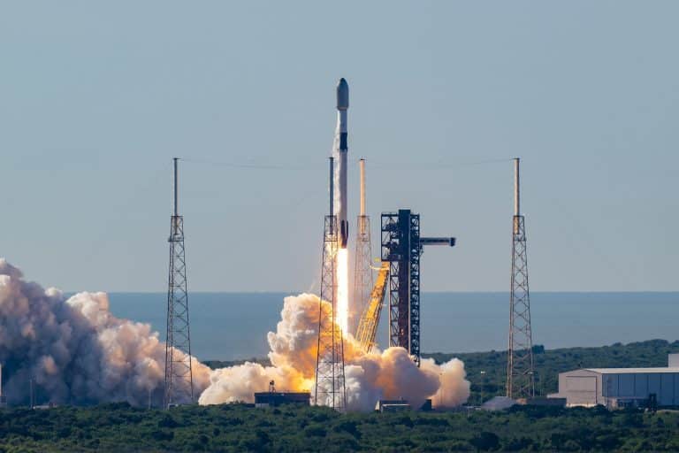 Back-to-Back SpaceX Launches: Starlink and Polaris Dawn Set New Milestones