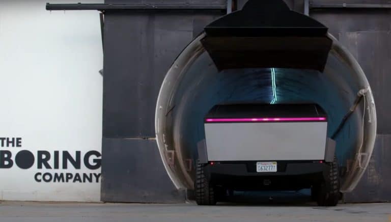 Transforming Travel in Las Vegas: The Role of Tesla Cybertruck in the Vegas Loop Expansion