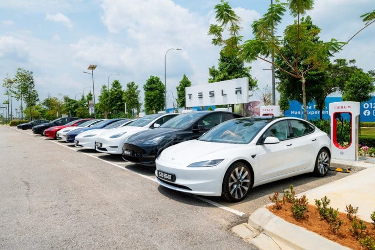 Enhancing Safety and Collaboration: Tesla and the Evolution of EV Supercharger Extension Cords
