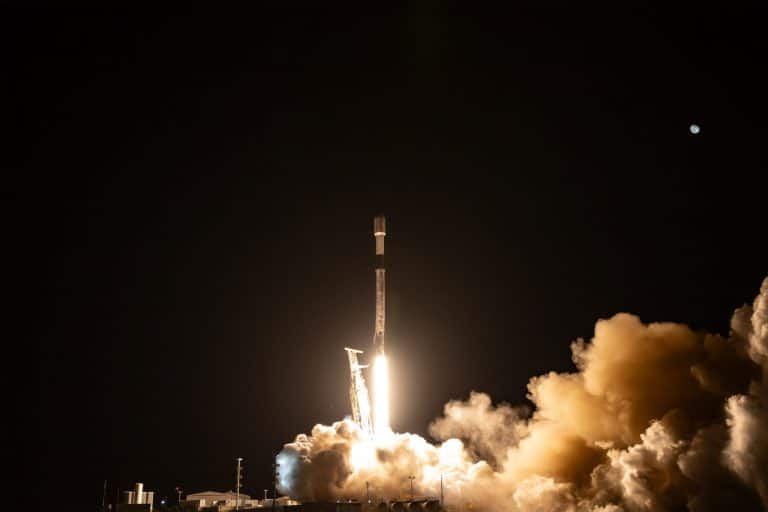 Exploring the Strategic Partnership: SpaceX and Eutelsat OneWeb’s Satellite Launches