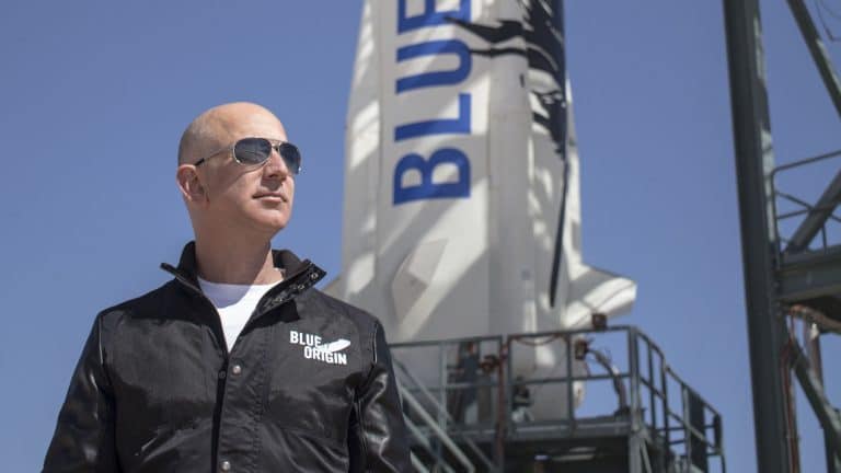 A Tech Titans’ Tango: The Bezos-Musk Stock Sale Drama Unpacked
