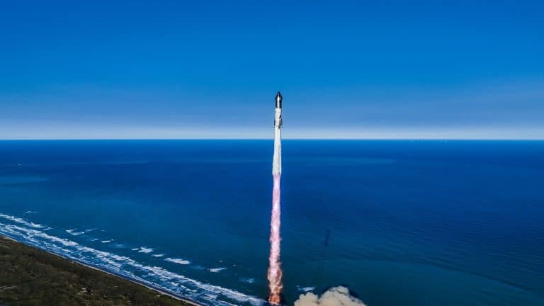 Understanding SpaceX’s Strategic Decision: The Postponement of the Starship Catch Attempt