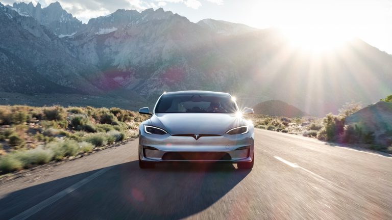 Tesla Introduces Charging Promo Alongside Model S Price Increase