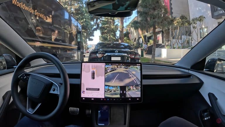 Tesla’s FSD v13.2: Paving the Road to Future Autonomy