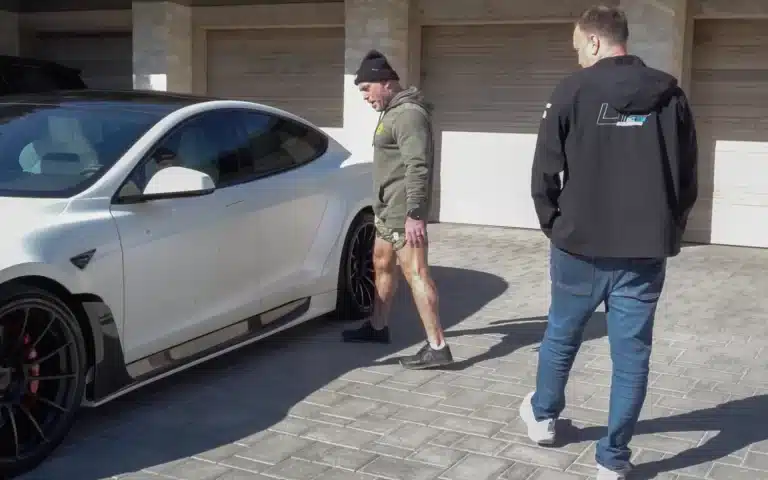 Joe Rogan’s Custom Tesla Model S Plaid Is Awesome