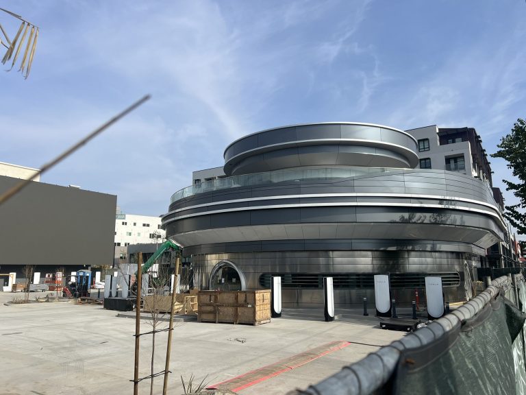 Tesla’s LA Diner and Supercharger: A Step Closer to Innovation’s Intersection