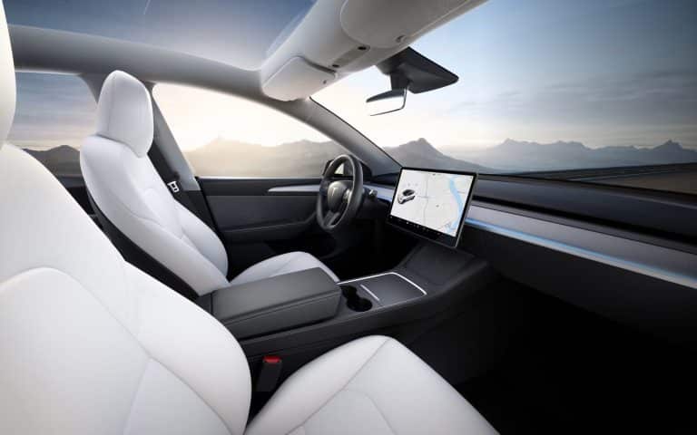 Navigating Power Steering Challenges: Tesla’s Innovative Approach to Vehicle Safety