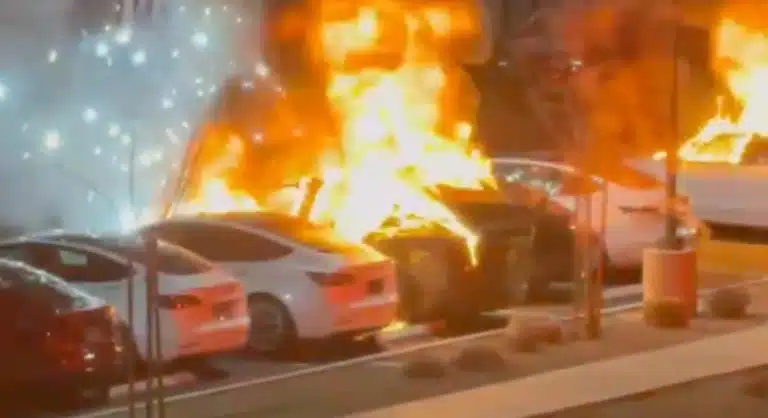 Las Vegas Tesla Fire Prompts FBI to Classify Attacks as Federal Crime