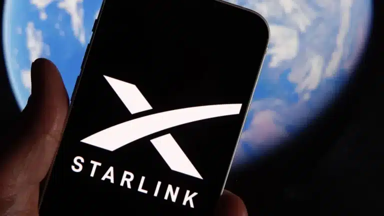 Bridging the Cosmos: SpaceX’s Innovations in Satellite Connectivity and Space Travel