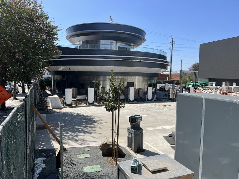 Tesla’s LA Diner: A Futuristic Drive-In Experience Nears Completion