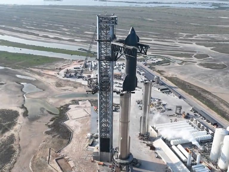 How Alphabet’s Strategic Bet on SpaceX Led to a Financial Windfall and Insights into SpaceX’s Global Influence