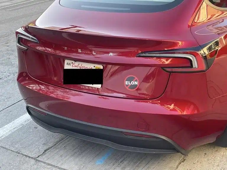 Anti-Elon Tesla Sticker Company Acknowledges Some Customers Remain Pro-Musk